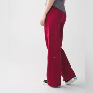 RARE lululemon Stillness Pant in Cranberry / Mini Ziggy Snake Red Tide Cranberry